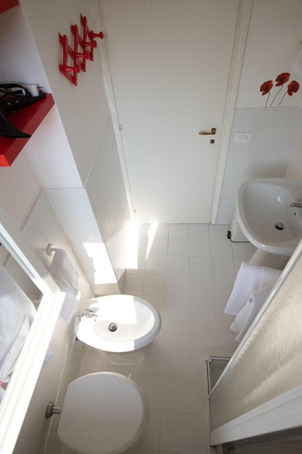 Lullaby House Lazise Leilighet Eksteriør bilde